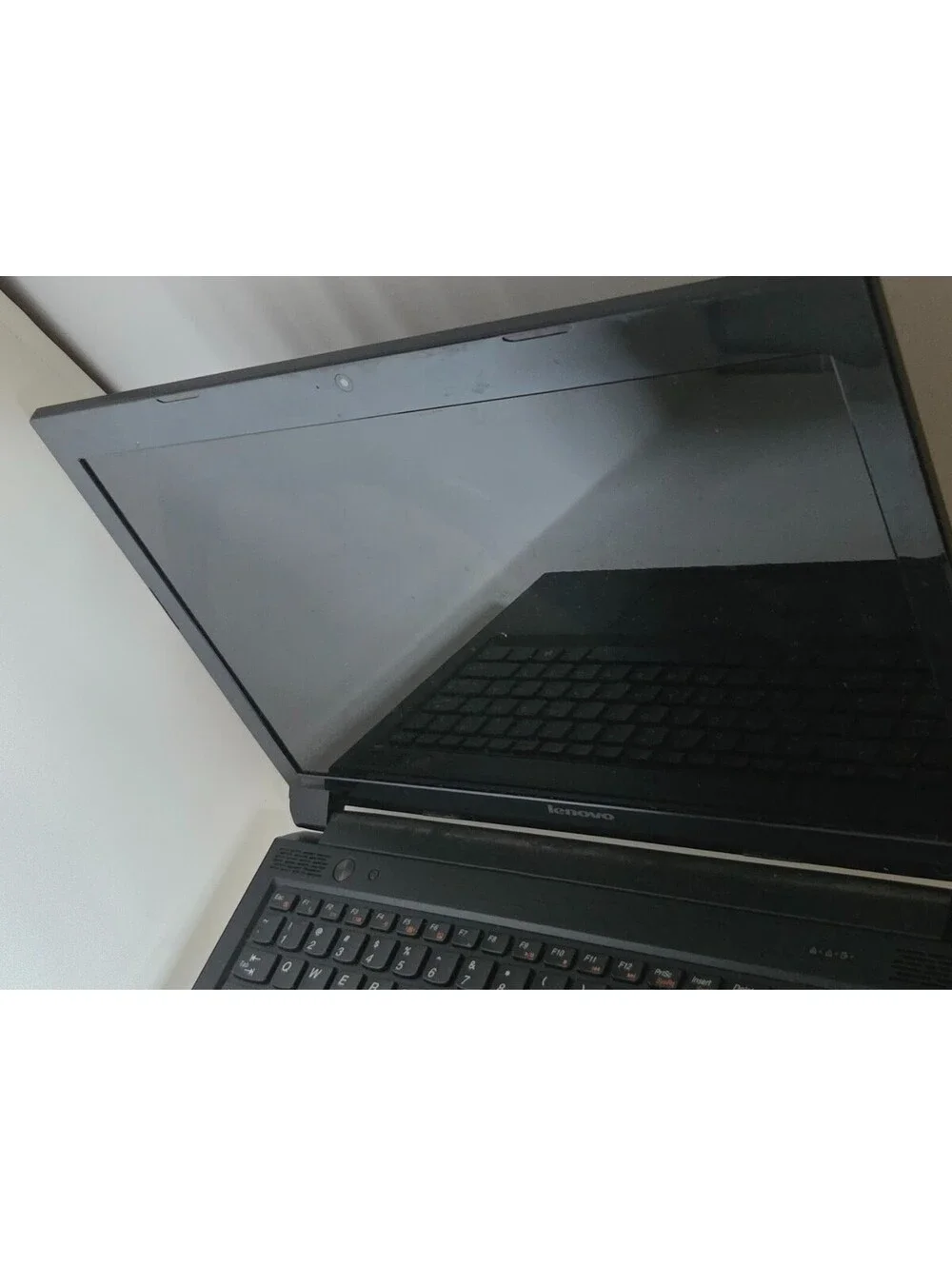 Lenovo B575 Laptop AMD E2 Processor Windows 7 With 15.6 Inch Display